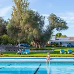 Terrace&pool דירה *