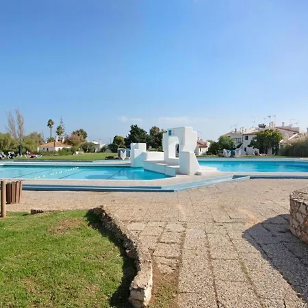 Terrace&pool דירה